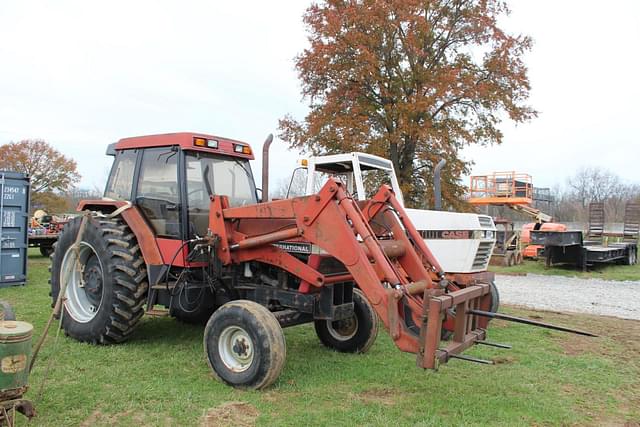 Image of Case IH 5130 equipment image 1