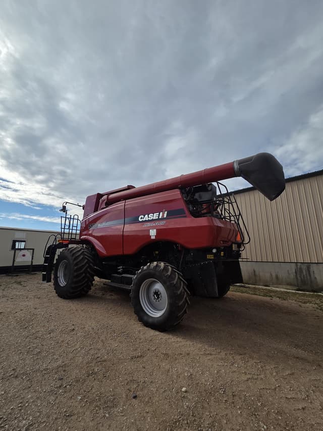 Image of Case IH 5130 equipment image 1