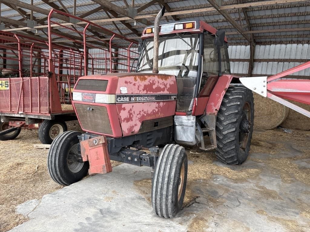 Case IH 5130 Equipment Image0