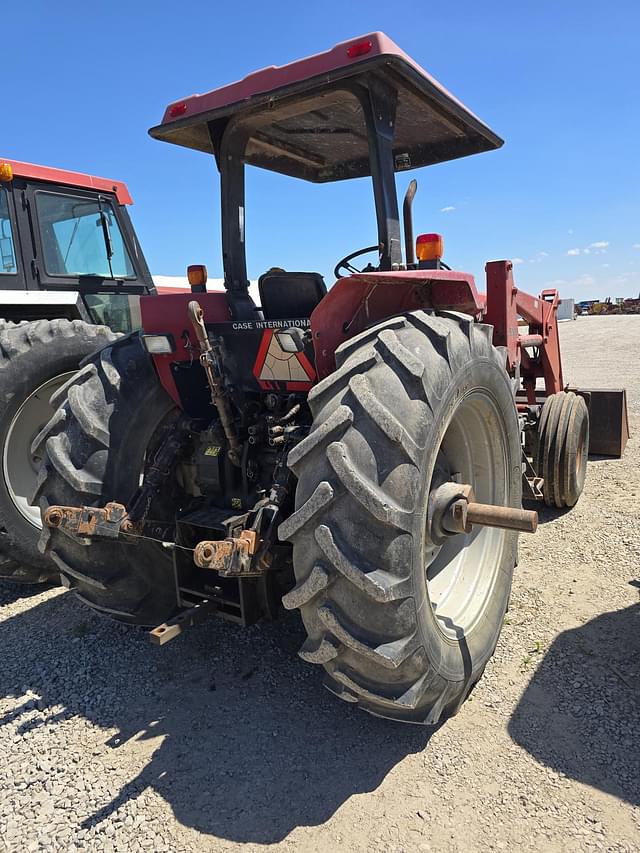 Image of Case IH 5130 equipment image 3