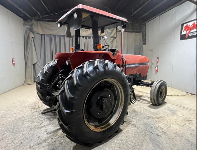 Image of Case IH 5140 equipment image 4