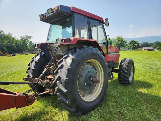 Image of Case IH 5140 equipment image 4