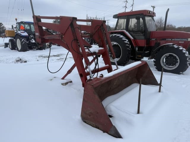 Image of Case IH 520 equipment image 2