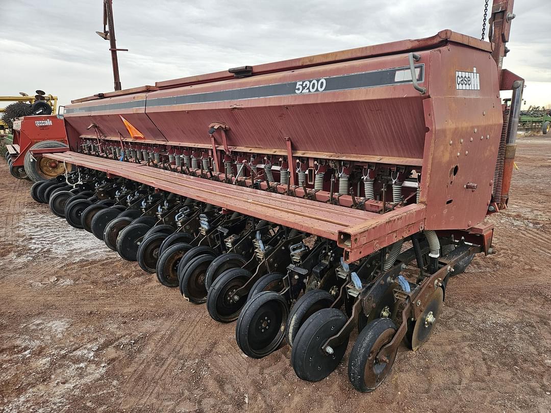 Image of Case IH 5200 Primary image