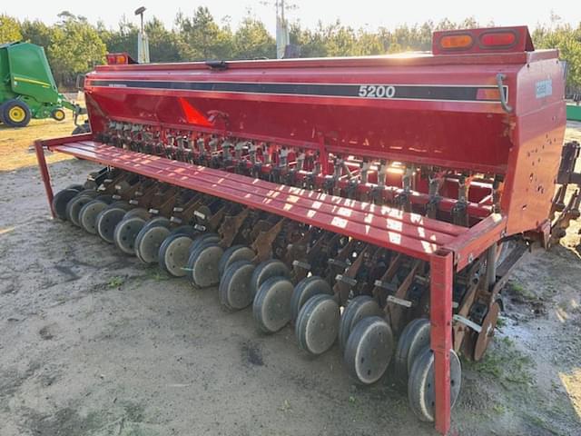 Image of Case IH 5200 equipment image 3