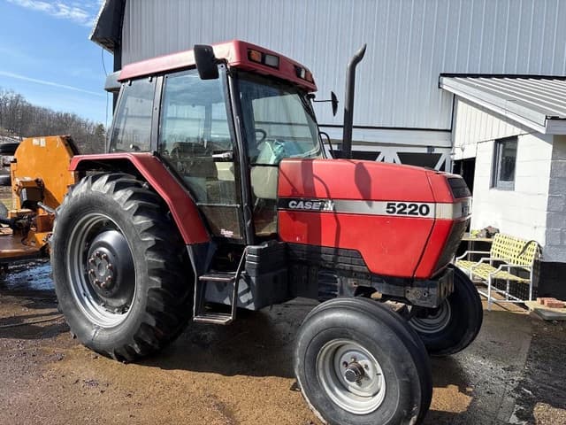 Image of Case IH 5220 equipment image 1