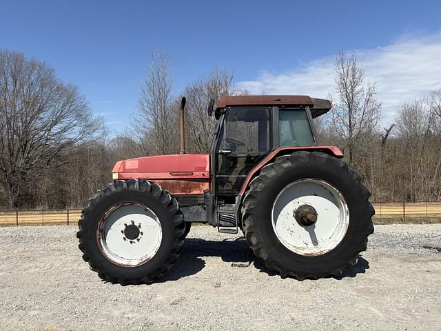 Image of Case IH 5240 equipment image 3