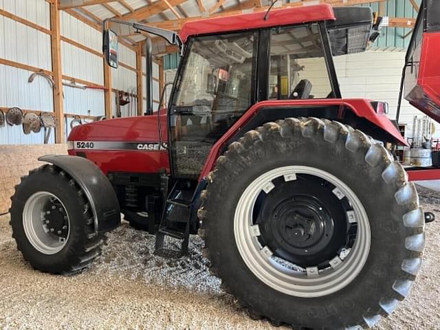 Image of Case IH 5240 equipment image 1