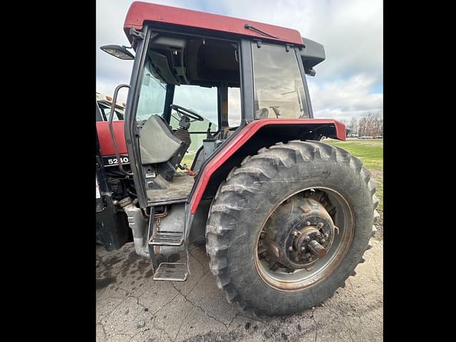 Image of Case IH 5240 equipment image 4