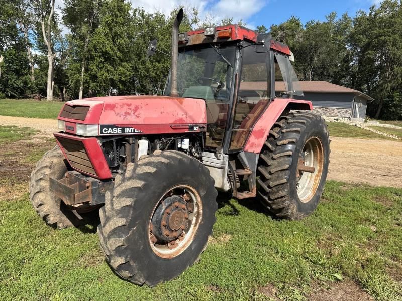 Case IH 5240 Equipment Image0