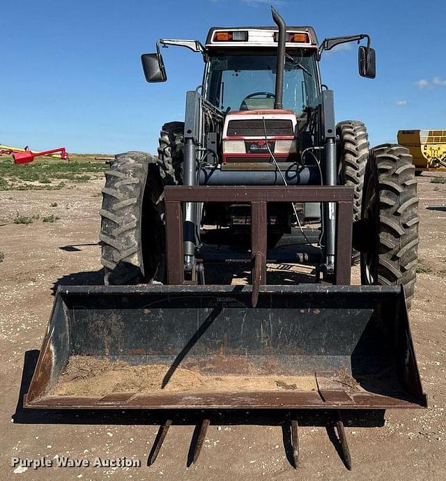 Image of Case IH 5240 equipment image 1