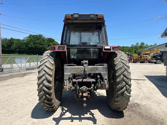 Image of Case IH 5240 equipment image 3