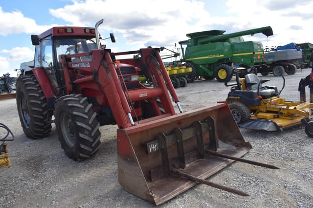 Image of Case IH 5240 equipment image 2