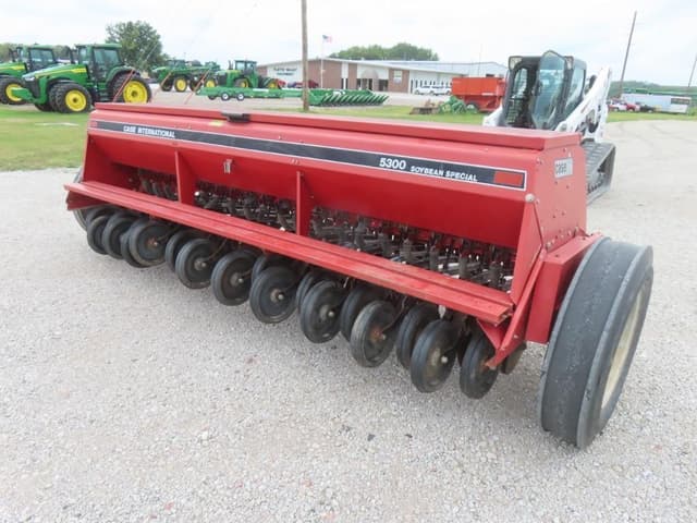 Image of Case IH 5300 equipment image 4