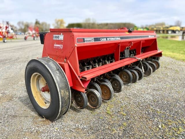 Image of Case IH 5300 equipment image 4