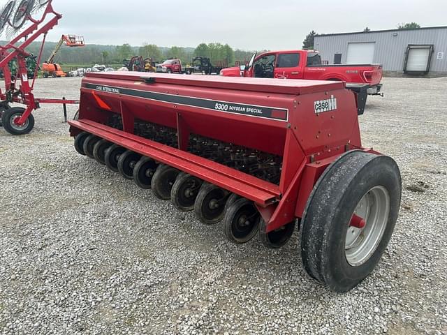 Image of Case IH 5300 equipment image 4
