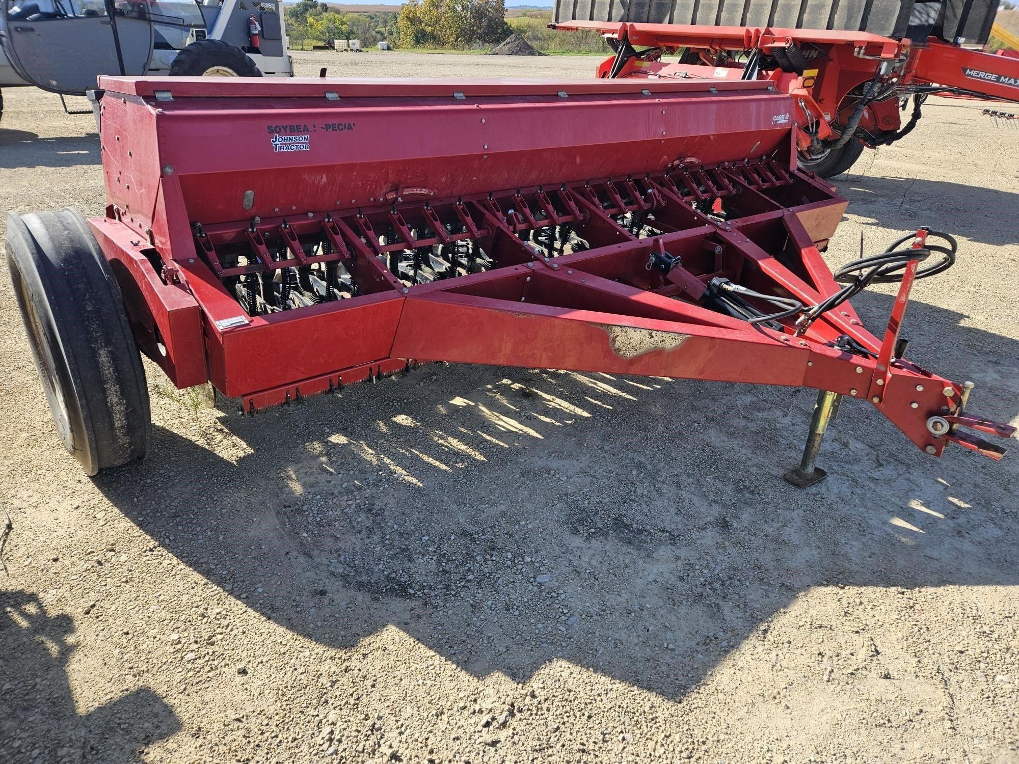 Case IH 5300 Equipment Image0