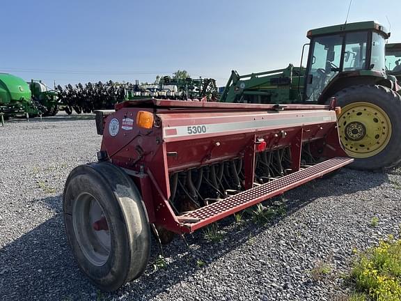 Image of Case IH 5300 equipment image 1