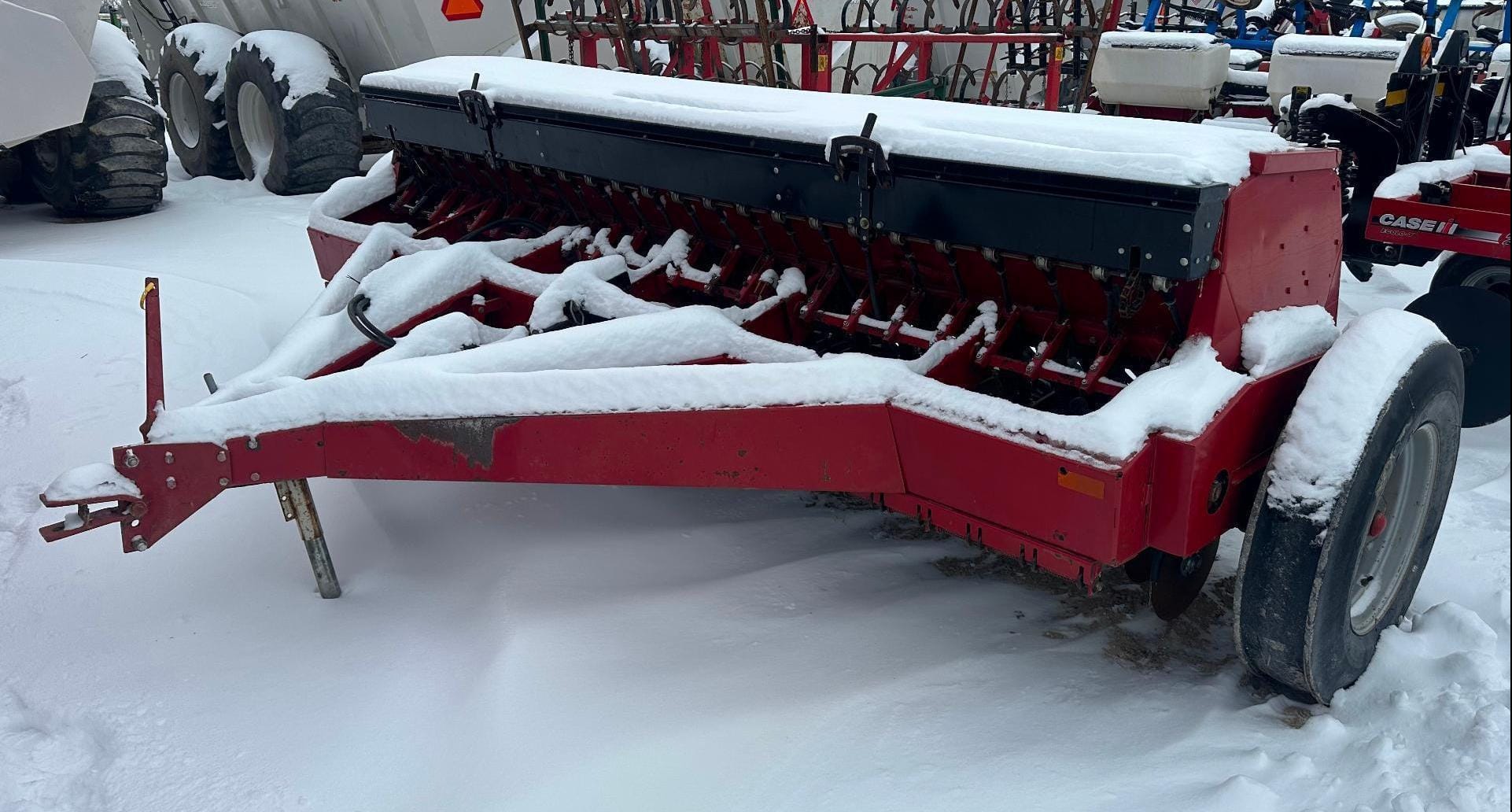 Case IH 5300 Equipment Image0