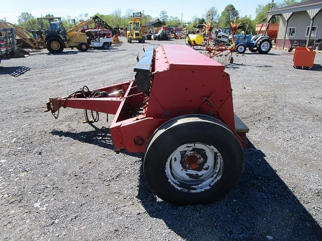 Image of Case IH 5300 equipment image 1