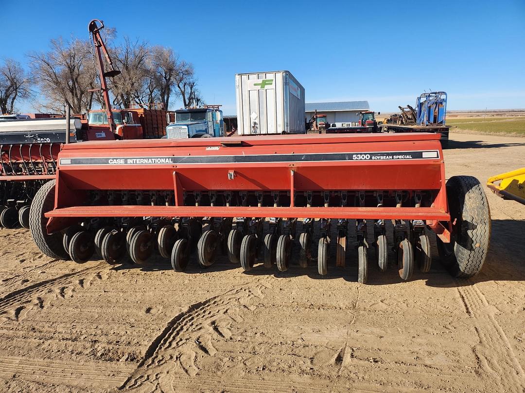 Image of Case IH 5300 Image 0