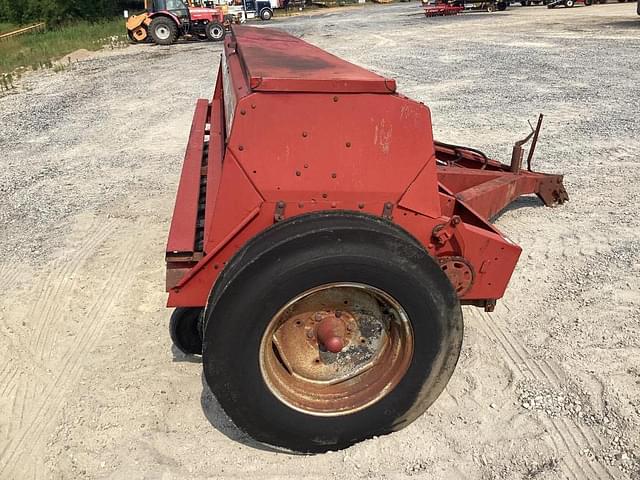 Image of Case IH 5300 equipment image 4