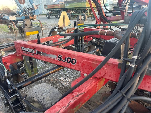 Image of Case IH 5300 equipment image 2