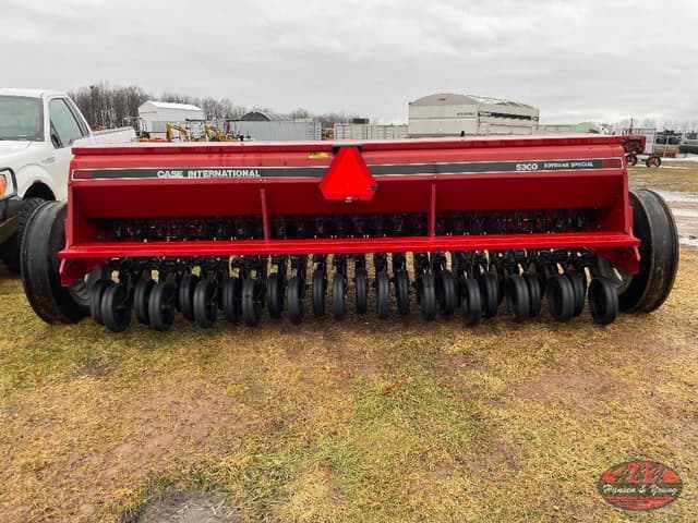 Image of Case IH 5300 equipment image 2