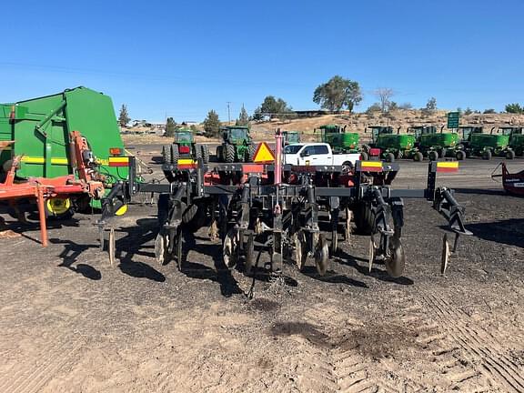 Image of Case IH Ecolo-Tiger 530C equipment image 2