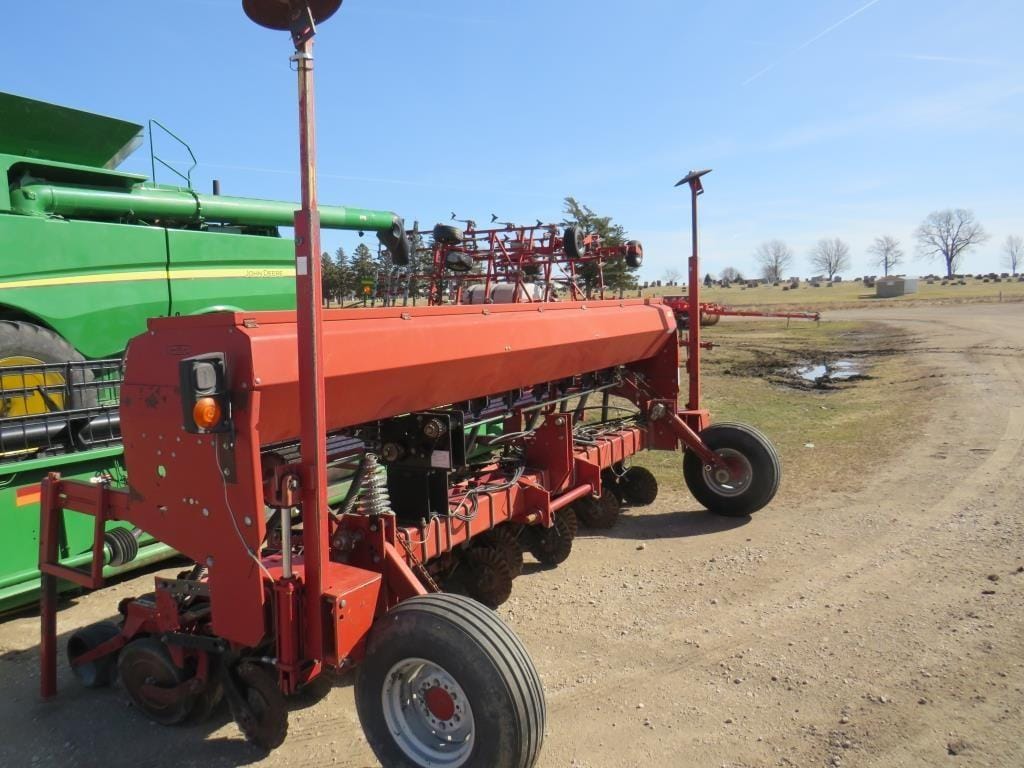 Case IH 5400 Equipment Image0