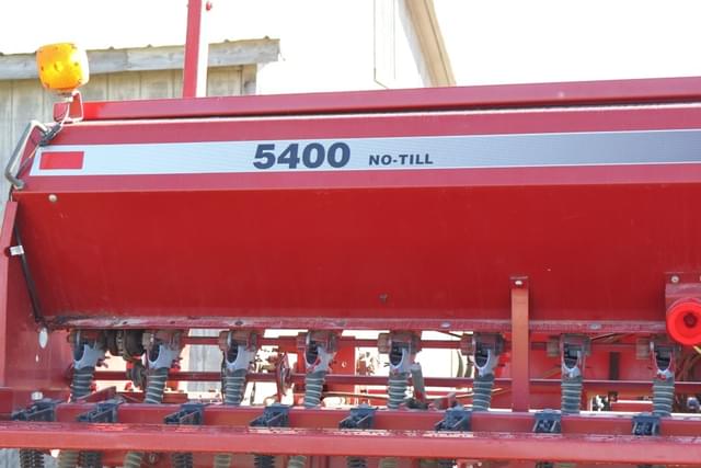 Image of Case IH 5400 equipment image 4