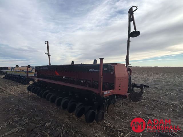 Image of Case IH 5400 equipment image 4