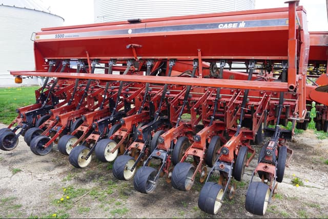Image of Case IH 5500 equipment image 3