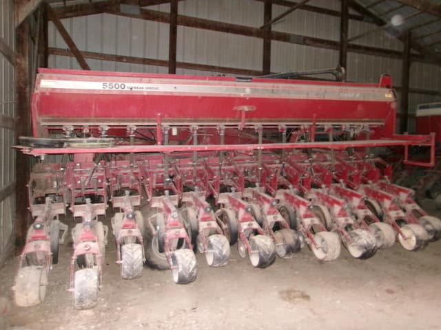 Image of Case IH 5500 equipment image 1
