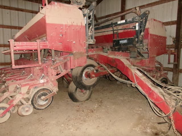 Image of Case IH 5500 equipment image 2