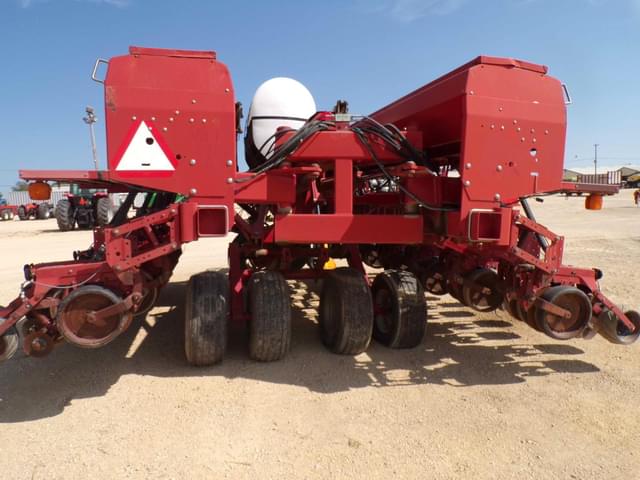 Image of Case IH 5500 equipment image 4