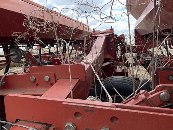 Image of Case IH 5500 equipment image 4