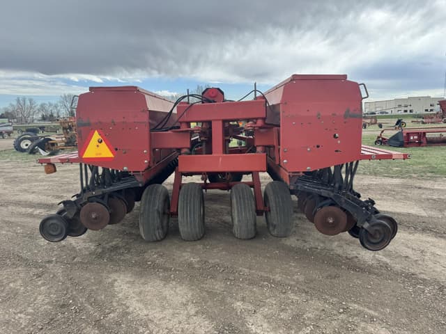 Image of Case IH 5500 equipment image 3