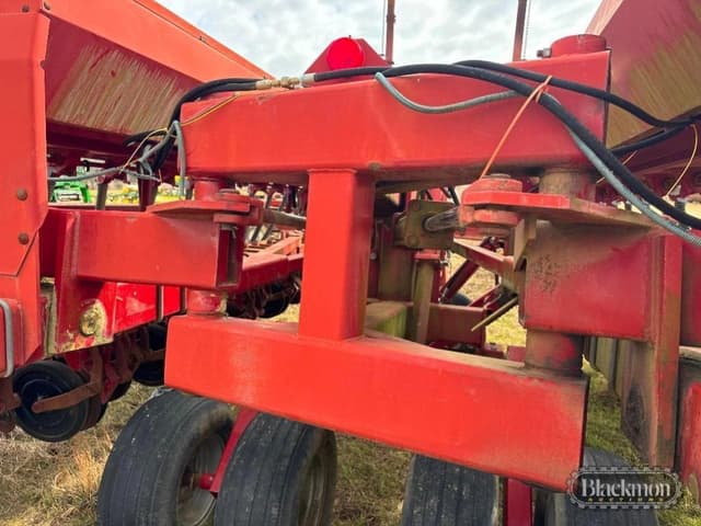 Image of Case IH 5500 equipment image 3