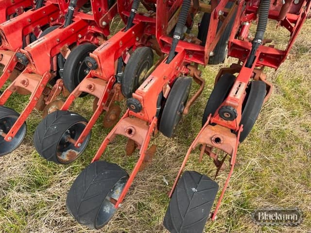 Image of Case IH 5500 equipment image 1