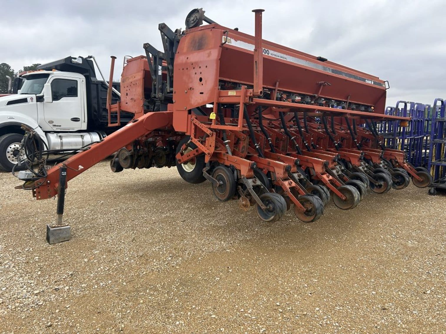 Case IH 5500 Equipment Image0