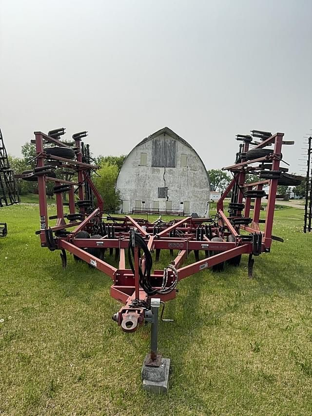 Image of Case IH 5600 equipment image 2