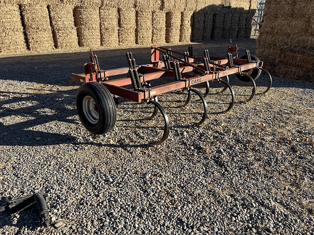 Image of Case IH 5600 equipment image 4