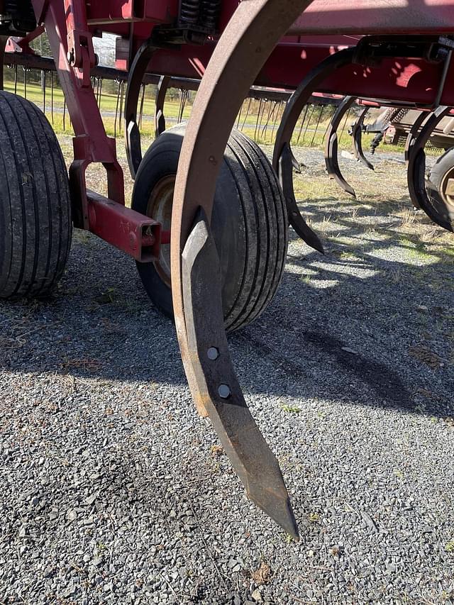 Image of Case IH 5600 equipment image 2