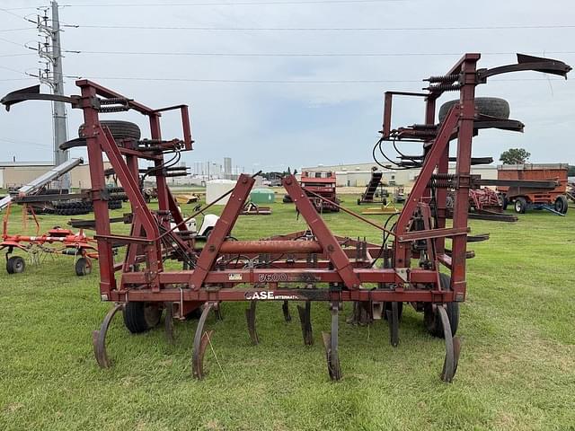 Image of Case IH 5600 equipment image 2