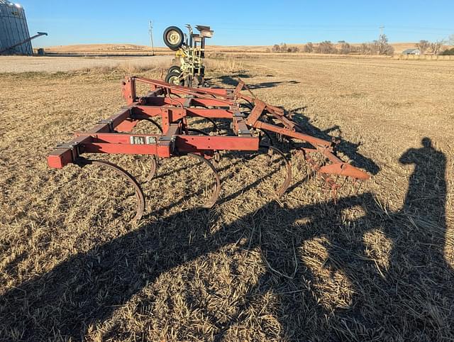 Image of Case IH 5600 equipment image 1