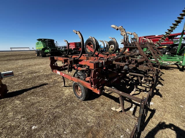 Image of Case IH 5600 equipment image 4