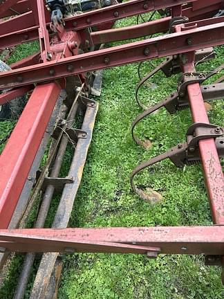 Image of Case IH 568 equipment image 4