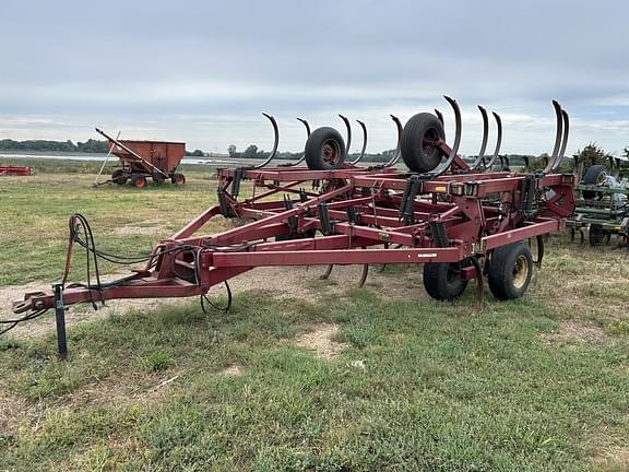 Image of Case IH 5700 equipment image 4