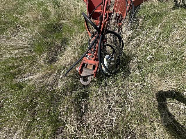 Image of Case IH 5700 equipment image 2